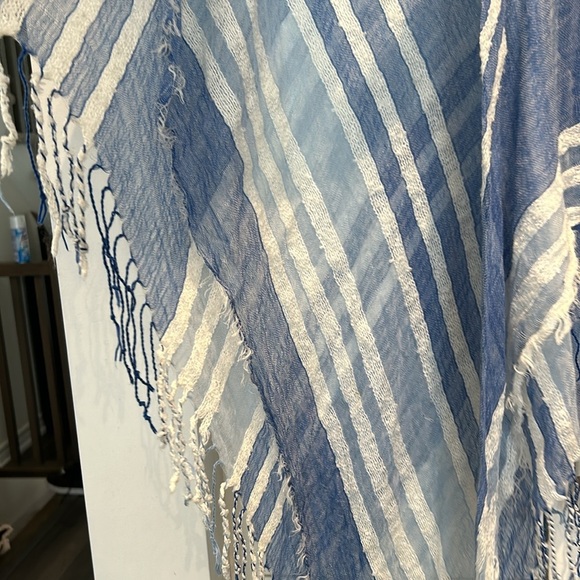 Blue and white striped wrap shawl/beach cover up fringes One Size - Picture 14 of 17